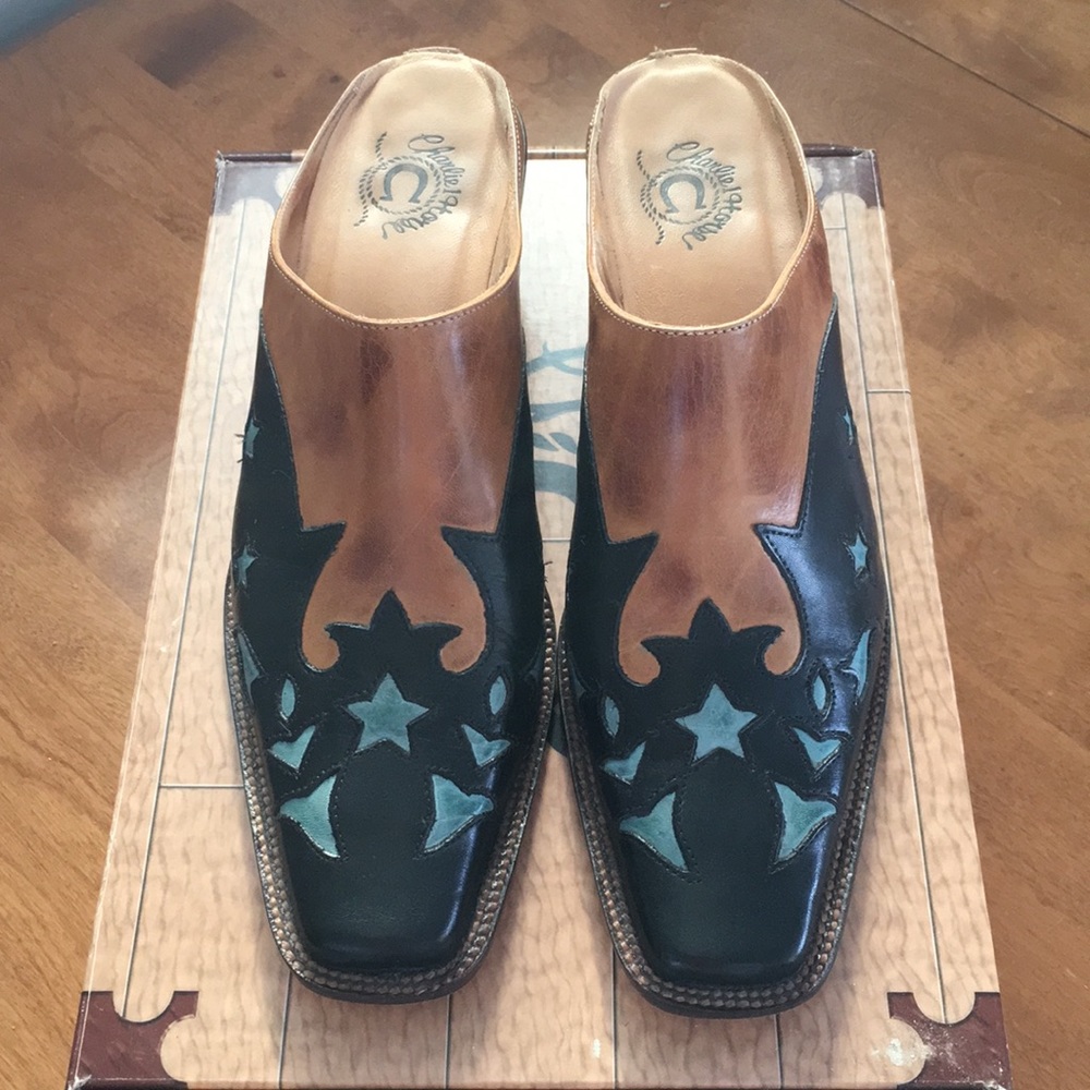 Charlie 1 Horse Slide Mule Shoe